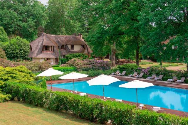 Auberge des Templiers swimming pool