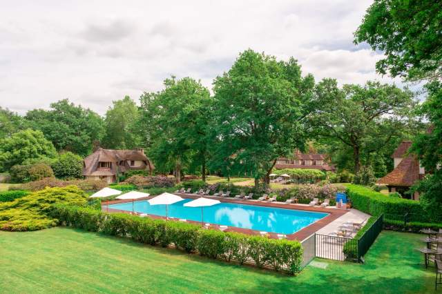Auberge des Templiers swimming pool
