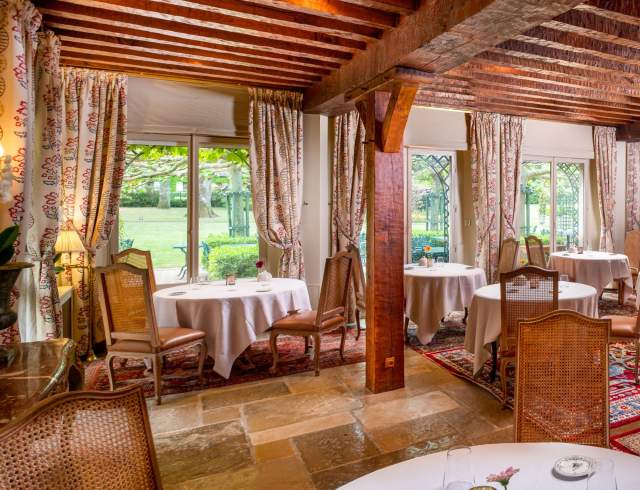 Auberge des Templiers dining room